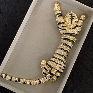 Gold Tiger Shoulder Brooch